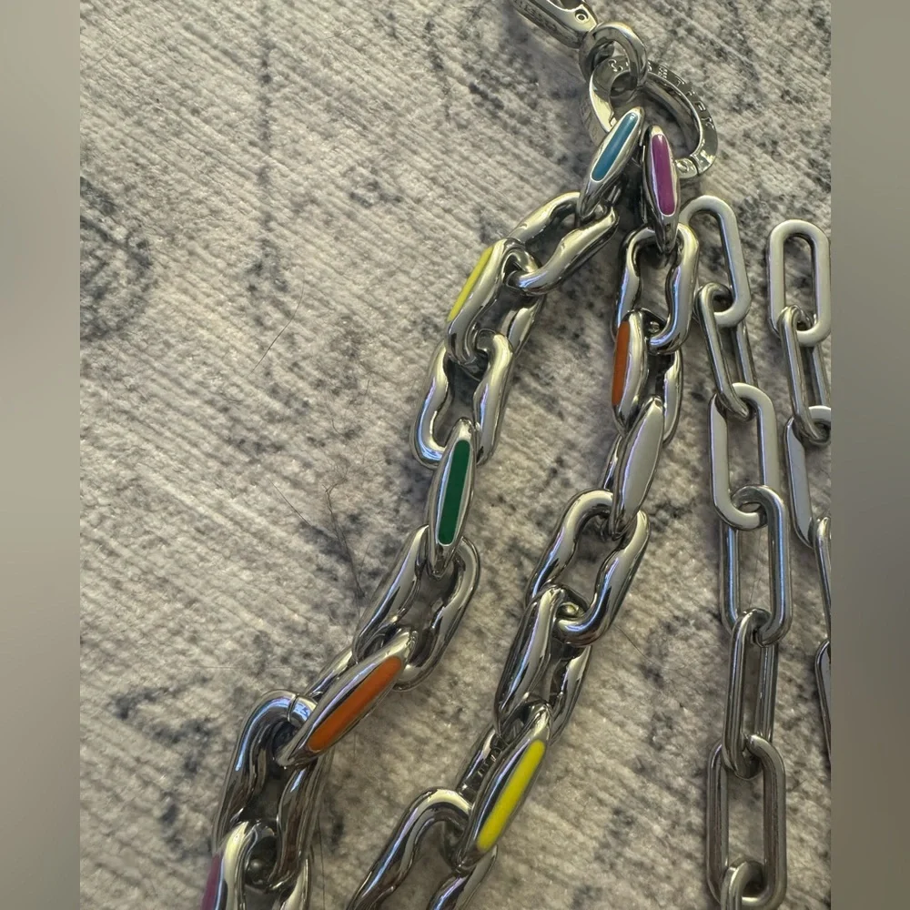 Casetify Multicolor Metal Chain Wrist Strap + Bonus Strap - Picture 3 of 6